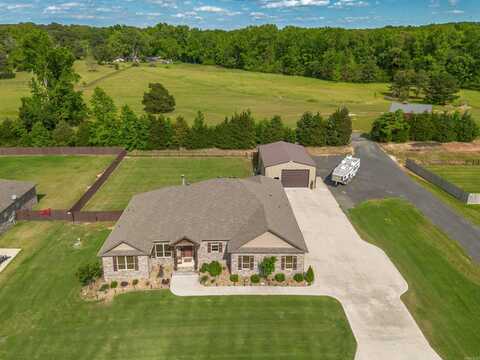 235 Mayberry Dr, Cabot, AR 72023