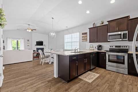 302 Huntley Meadows Drive, Rossville, GA 30741