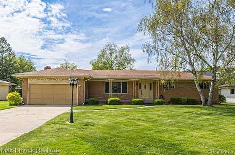37639 Irene Drive, Sterling Heights, MI 48312