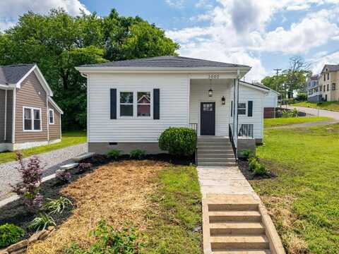 2002 Ivy Street, Chattanooga, TN 37404
