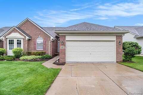 860 WOODHAVEN Drive, Commerce Township, MI 48390