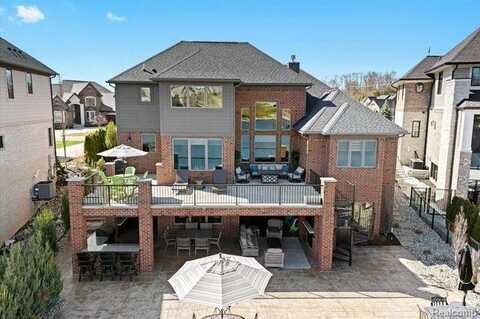 8353 PIER POINT Court, South Lyon, MI 48178