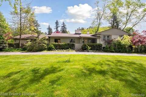 30700 KIRK Lane, Franklin, MI 48025