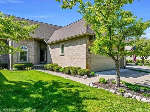 2758 MAPLE FOREST Drive, Wixom, MI 48393