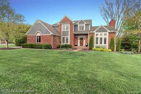 9457 DALEVIEW Drive, South Lyon, MI 48178