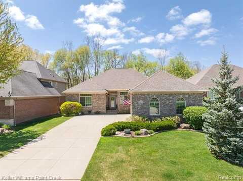 58651 GLACIER CLUB Drive, Washington, MI 48094