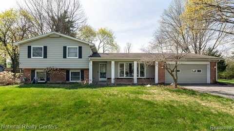 29742 OLD BEDFORD Street, Farmington Hills, MI 48331