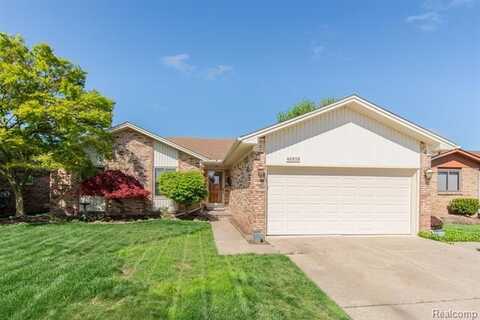 46859 ARAPAHOE Drive, Macomb, MI 48044