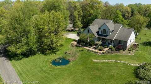 1355 MAXFIELD Road, Brighton, MI 48114
