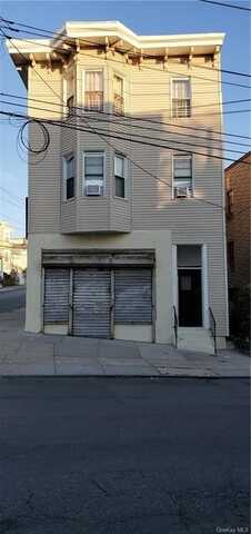 332 Walnut Street, Westchester, NY 10701