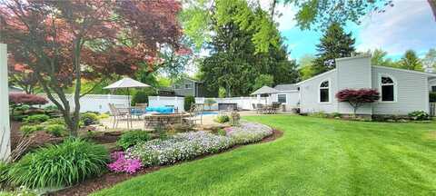 796 CHENOOK TRAIL, MACEDONIA, OH 44056