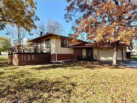 508 Iroqois Street, Hiawatha, KS 66434