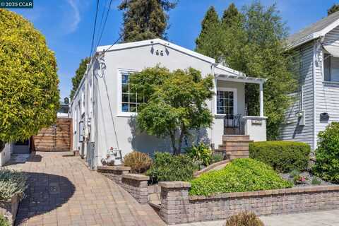 3036 Delaware St, Oakland, CA 94602