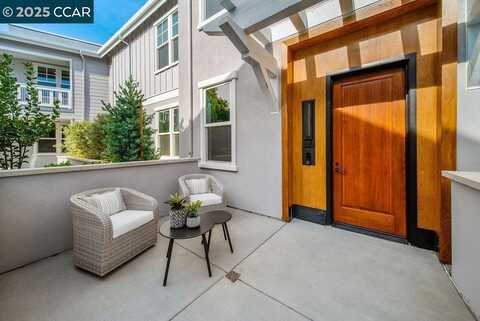 600 Hartz Ave, Danville, CA 94526