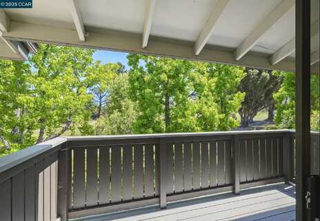 1447 Marchbanks Dr, Walnut Creek, CA 94598