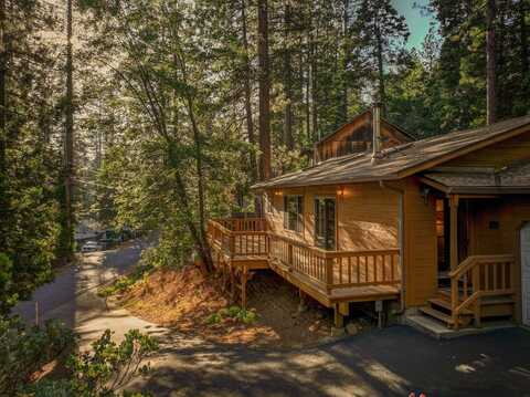 1845 Tamarack Drive, Arnold, CA 95223