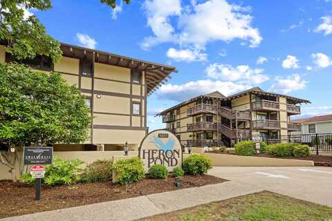 6813 Porcher Dr., Myrtle Beach, SC 29572