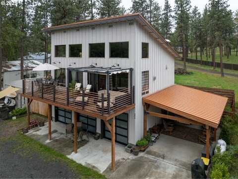 206 S LAKEWOOD RD, Tygh Valley, OR 97063