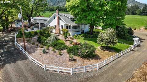 1471 JOELSON RD, Umpqua, OR 97486