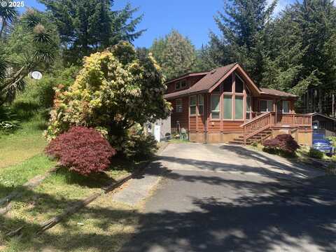 19921 WHALESHEAD RD, Brookings, OR 97415