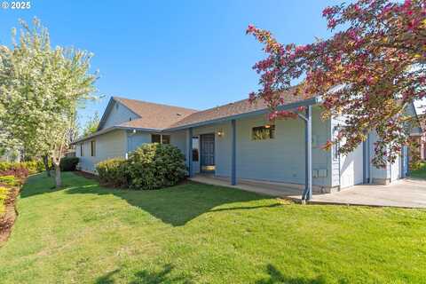 610 BENJAMIN AVE, Cottage Grove, OR 97424
