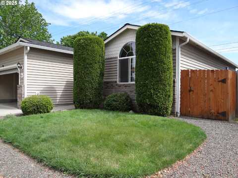1954 MEADOWOOD LOOP, Woodland, WA 98674