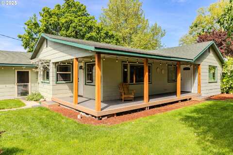 65358 HWY 74, Ione, OR 97843