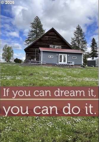501 S PARK ST, Carlton, OR 97111