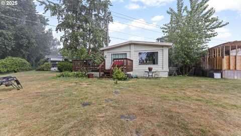 12271 N WESTSHORE DR, Portland, OR 97217