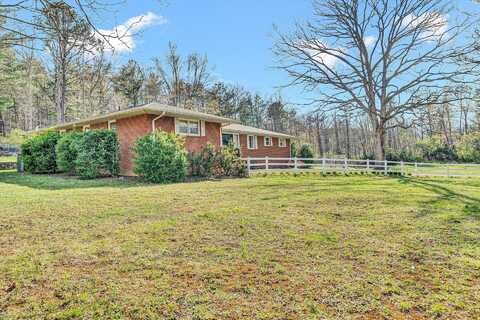 3553 Kidder LN, Salem, VA 24153