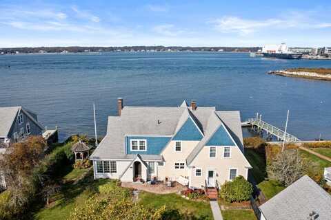 35 Benedict Road, Bourne, MA 02532