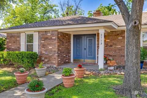 2713 Canyon Creek Dr, San Angelo, TX 76904