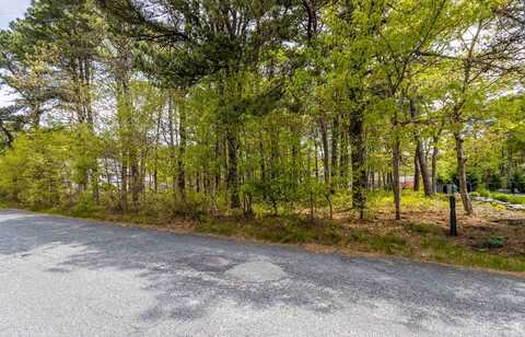 32 Captain Walsh Drive, Dennis, MA 02638