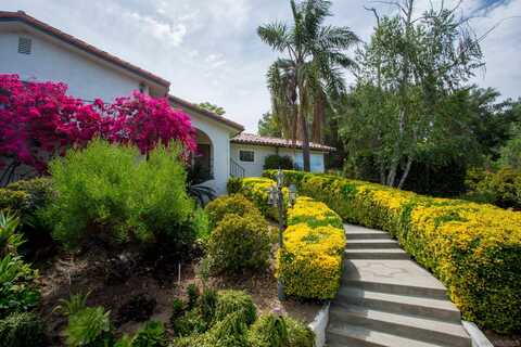 28628 Mountain Meadow Rd, Escondido, CA 92026