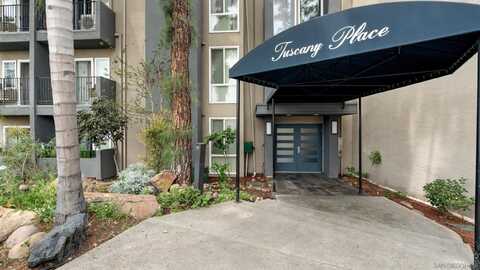 4860 Rolando Ct., San Diego, CA 92115