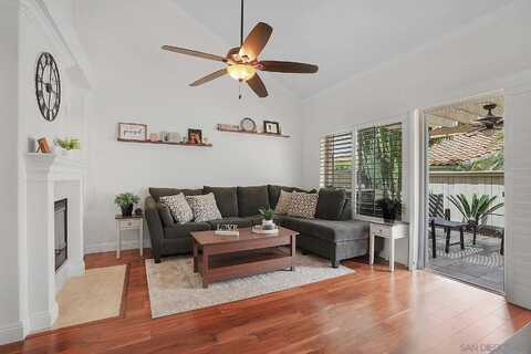 731 Edgewater Dr, Chula Vista, CA 91913