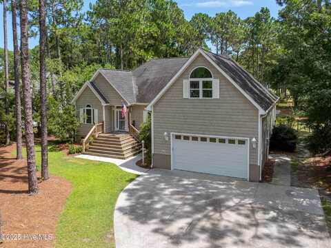 124 Sutton Drive, Cape Carteret, NC 28584