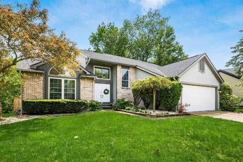 4477 Big Walnutview Drive, Columbus, OH 43230