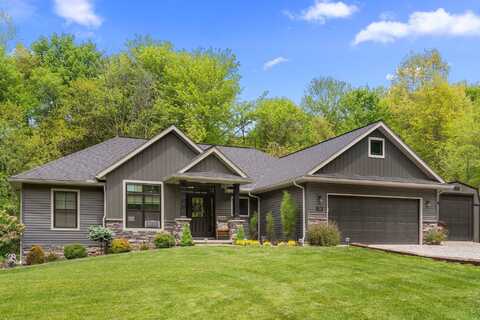 530 Terrace Ridge Circle, Howard, OH 43028