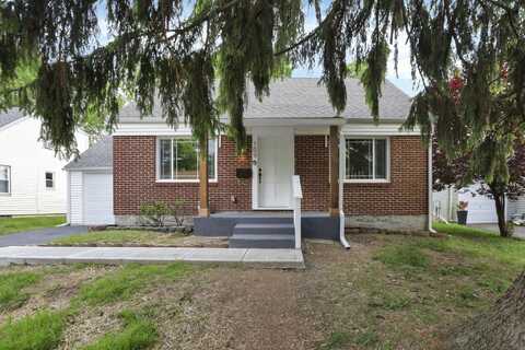109 Sharon Springs Drive, Worthington, OH 43085