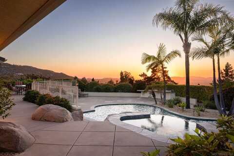 13671 Orchard Gate Rd, Poway, CA 92064