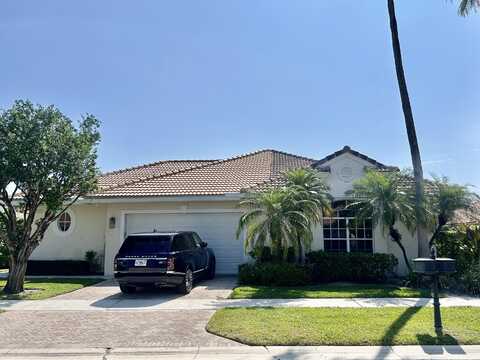 2921 Twin Oaks Way, Wellington, FL 33414