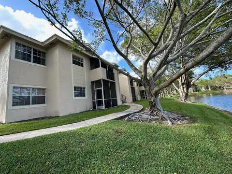 720 Cypress Lane, Deerfield Beach, FL 33064