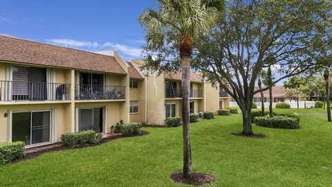 2905 SW 22nd Avenue, Delray Beach, FL 33445