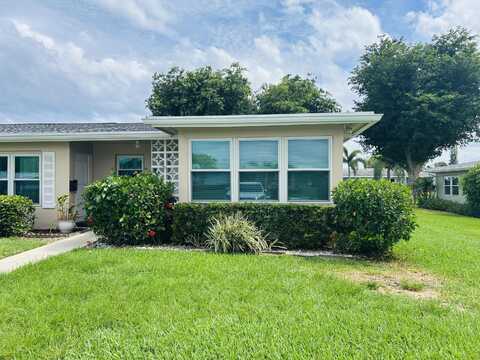 250 High Point Boulevard, Boynton Beach, FL 33435