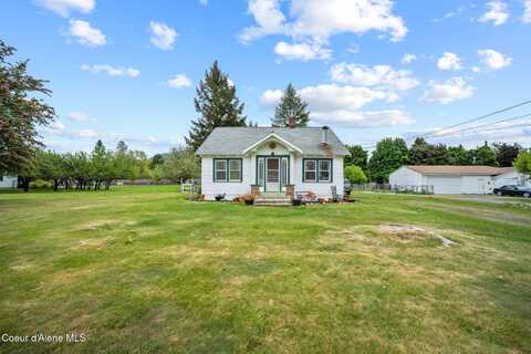 5712 N DAVENPORT ST, Dalton Gardens, ID 83815