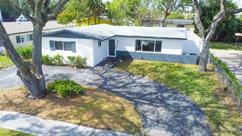 5651 Rae Avenue, West Palm Beach, FL 33407