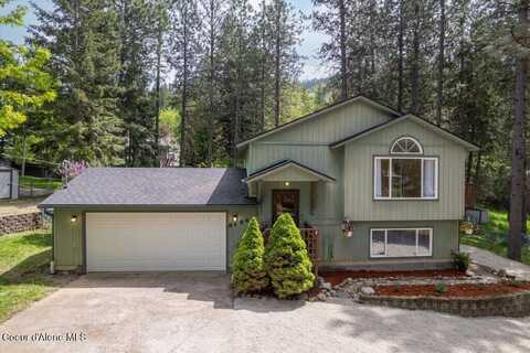 8694 N Clarkview Pl, Hayden Lake, ID 83835