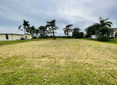 1220 SE 23rd Street, Okeechobee, FL 34974