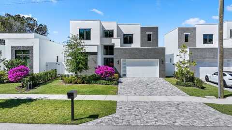 655 Kingsbridge Street, Boca Raton, FL 33487